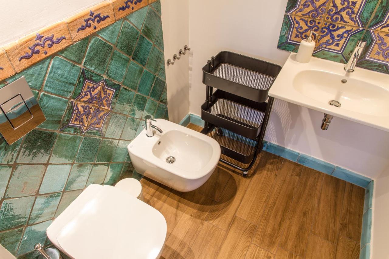 Cortile Umberto I Bed & Breakfast Чефалу Екстериор снимка