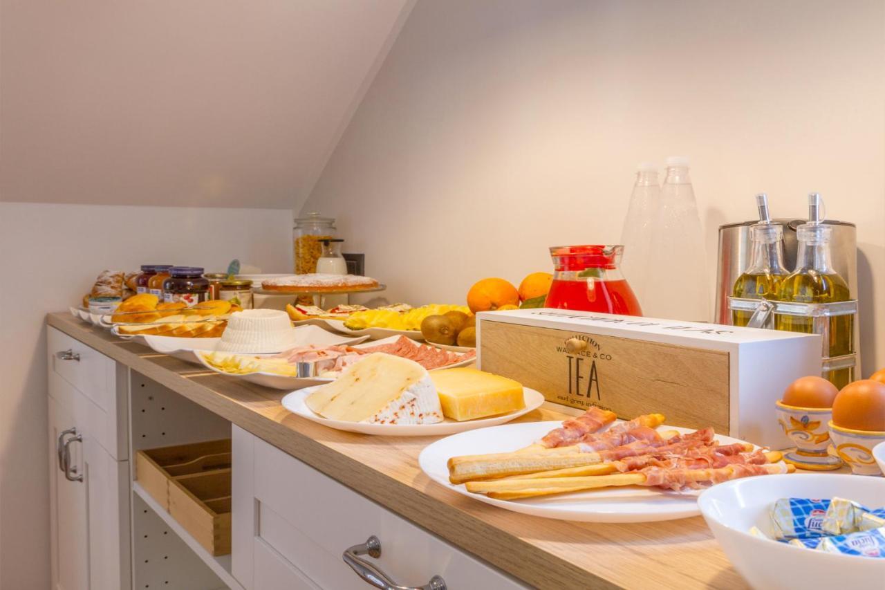 Cortile Umberto I Bed & Breakfast Чефалу Екстериор снимка