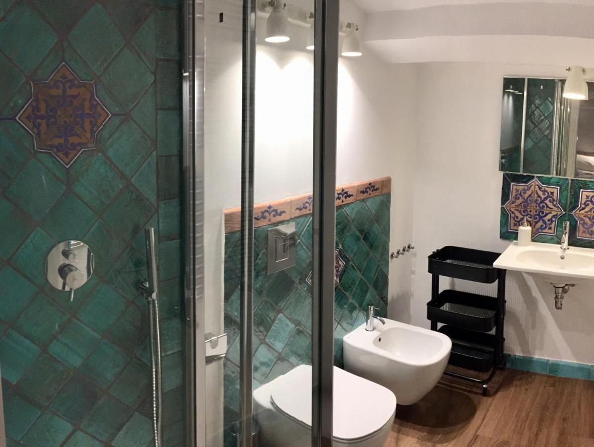 Cortile Umberto I Bed & Breakfast Чефалу Екстериор снимка