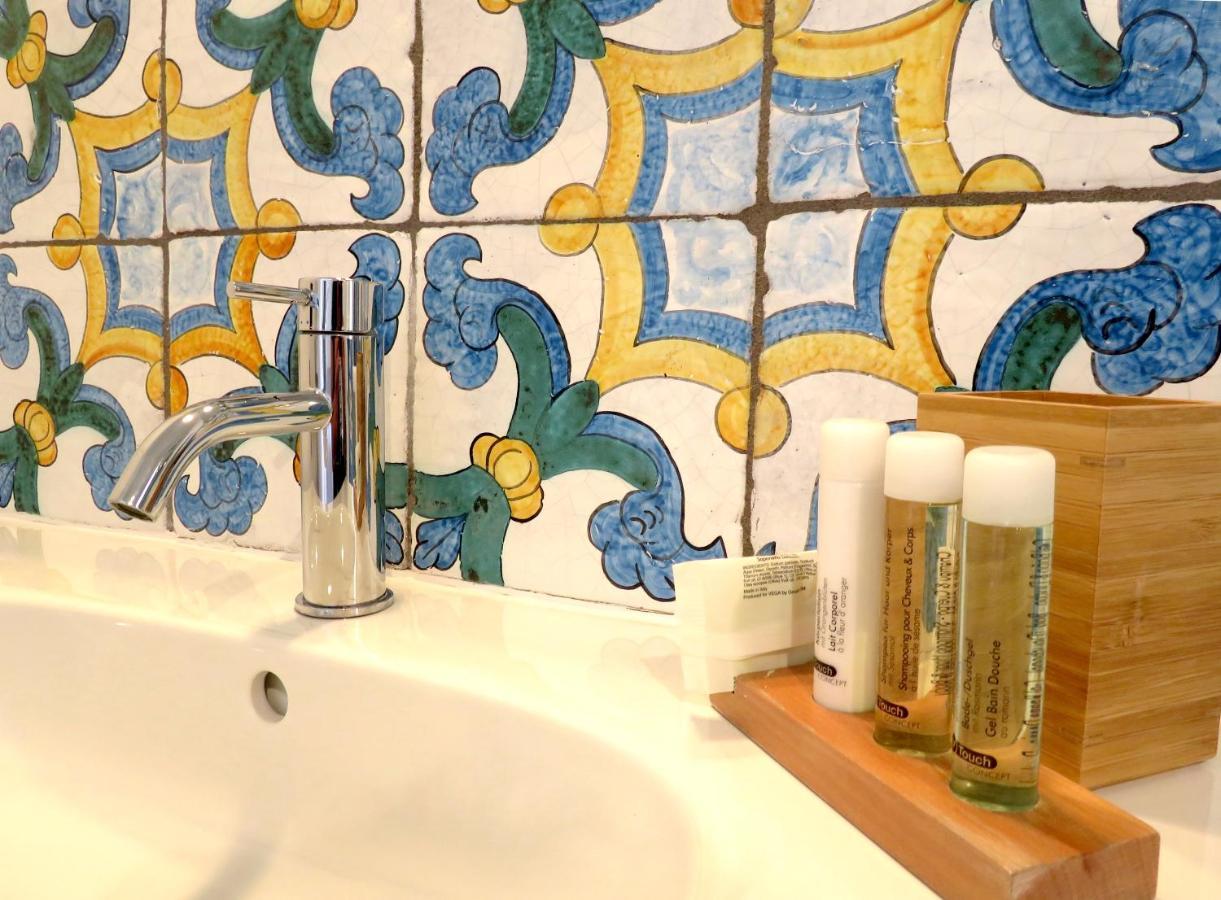 Cortile Umberto I Bed & Breakfast Чефалу Екстериор снимка